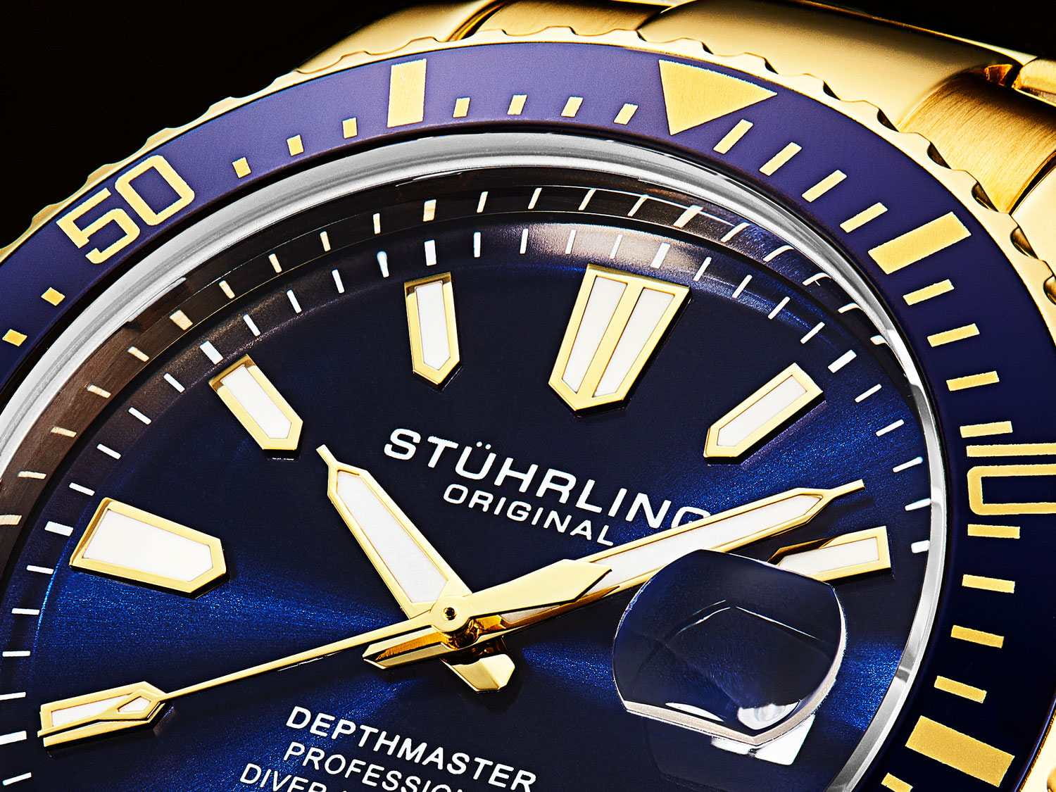 Оригинальные часы Stuhrling Stuhrling Aquadiver 3950A.8 кварцевые калибр механизма  общий вид