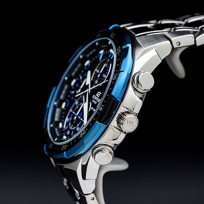 Casio EFR-554D-1A2 мужские часы застежка крупным планом