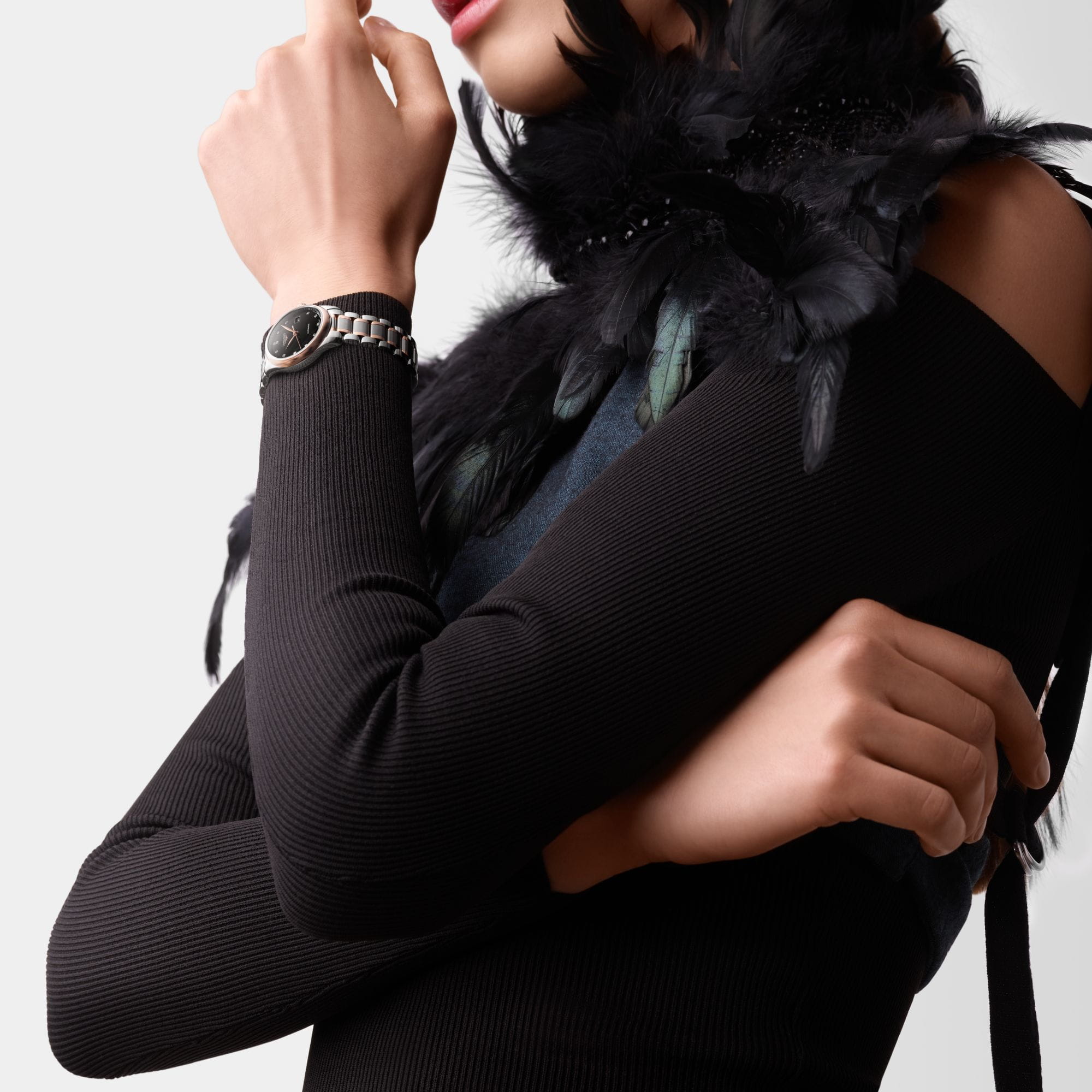 Longines Longines Master Collection L2.257.5.59.7 механические женские часы часы крупный план черный циферблата