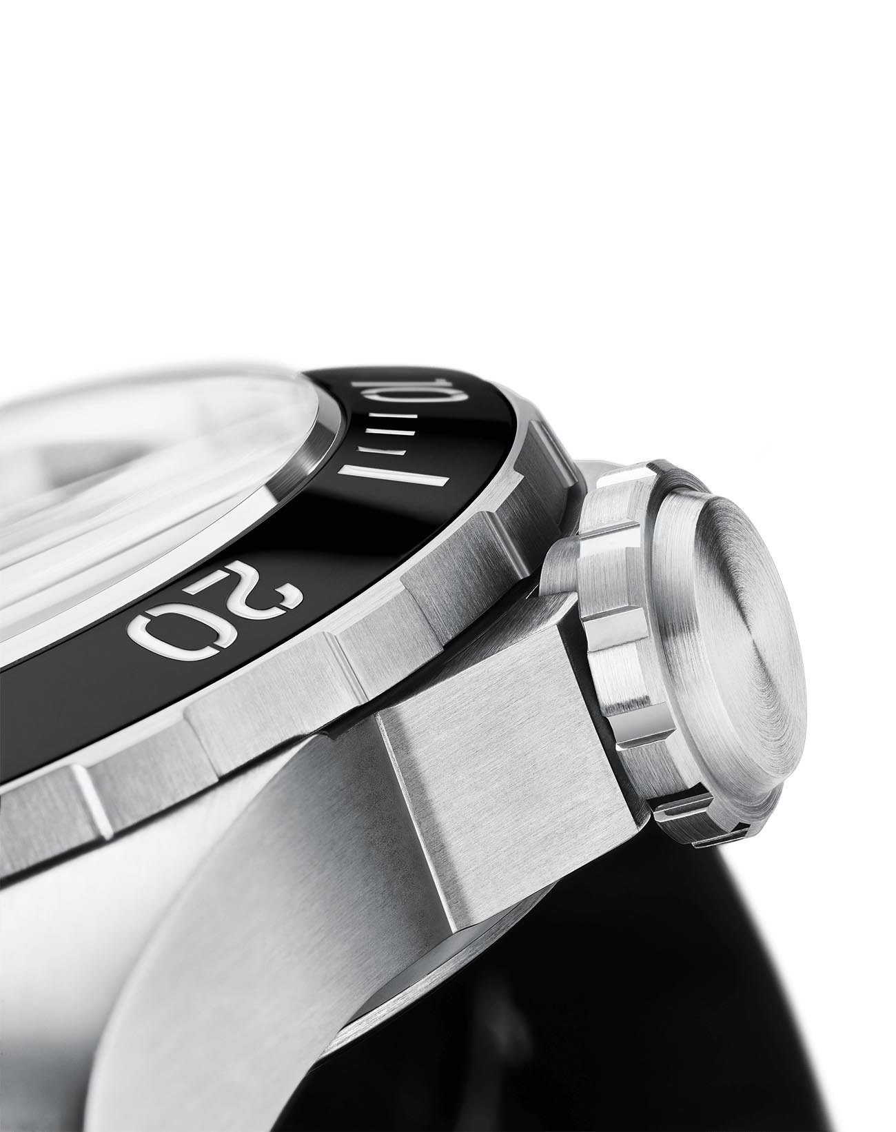 Swiss Military by Chrono Swiss Military by Chrono SMA34092.09,  швейцария мужские часы на браслете каучук боковой вид