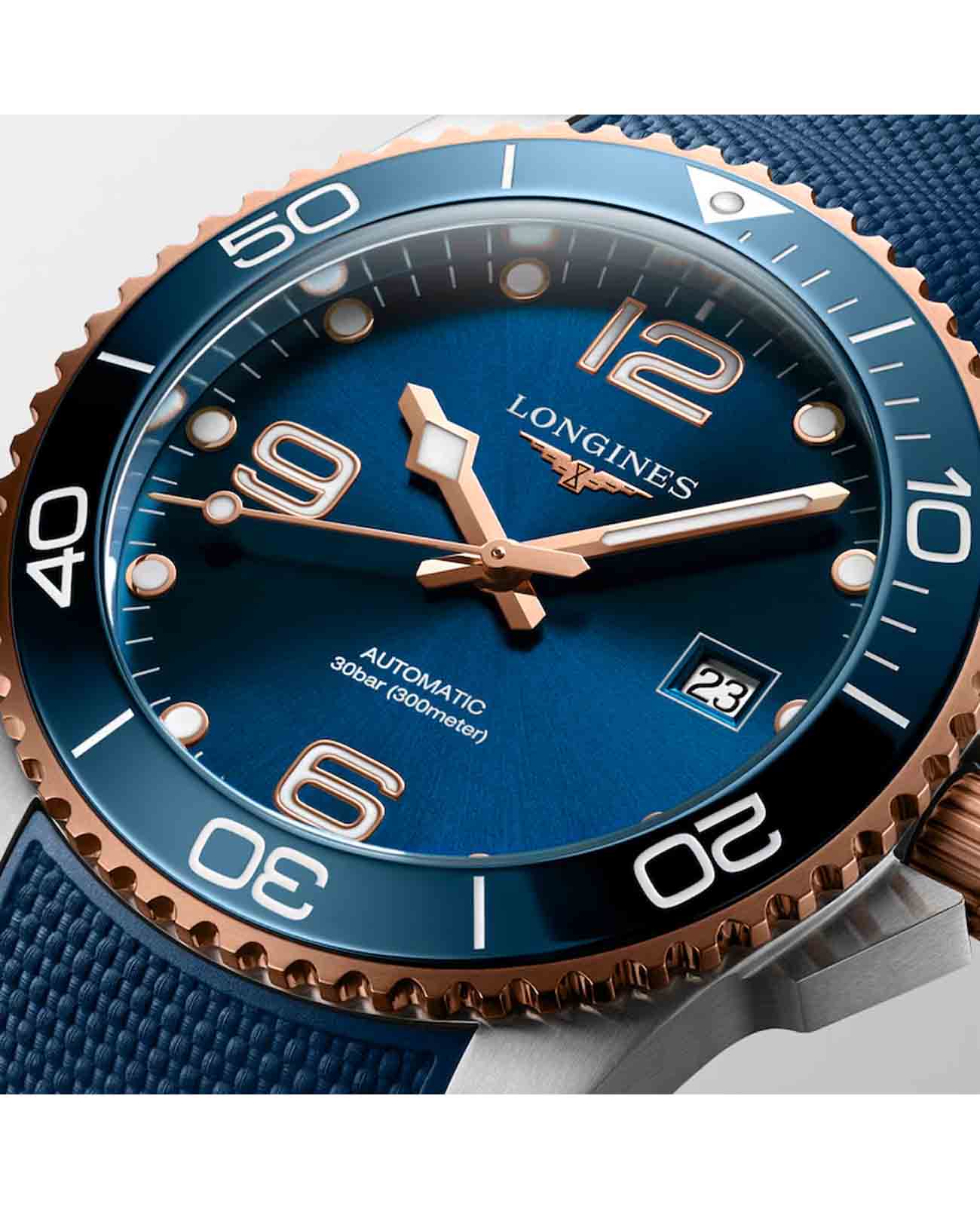 Longines Longines HydroConquest L3.781.3.98.9 , наручные мужские часы фото под углом