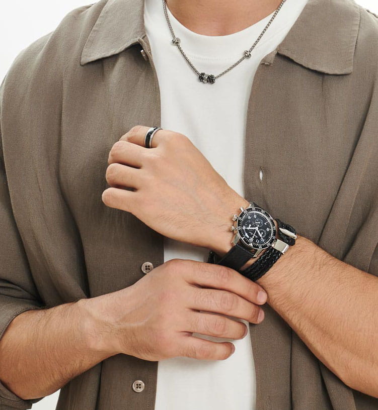 Mathey-Tissot Mathey-Tissot Type 1968 TYPE1968N , наручные мужские часы фото под углом