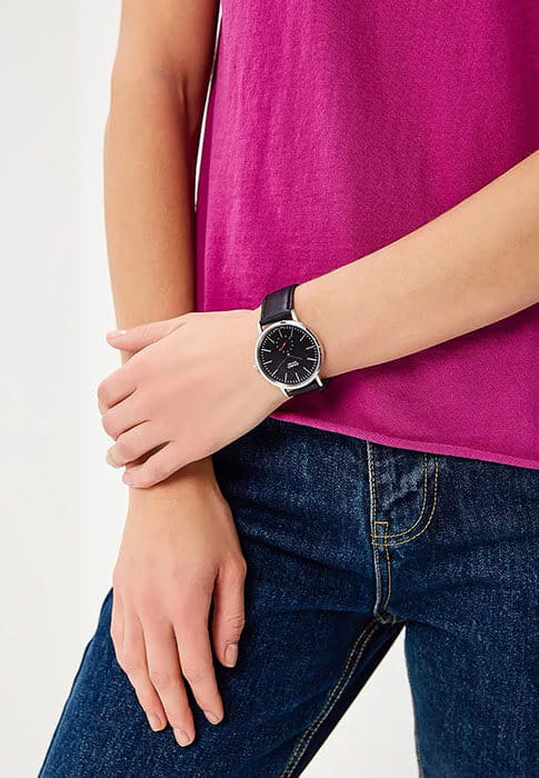 Casio Casio Collection LTP-E148L-1A, mtp япония женские часы на браслете кожаный боковой вид