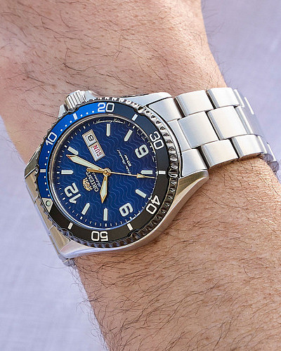 Orient Automatic Mako III 20th Anniversary Limited Edition RA-AA0822L (RA-AA0822L19B)