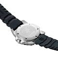 Luminox XS.3251.CB наручные мужские часы застежка крупным планом