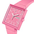 Swatch Swatch Square Bioceramic Standard SO34P700  наручные женские часы фото под углом.