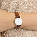 Daniel Wellington Daniel Wellington Classic St Mawes DW00100067  шведские женские часы на браслете кожаный боковой вид