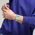 Swatch Swatch Square Bioceramic Standard SO34G701 кварцевые женские часы часы, крупный план зеленый циферблат