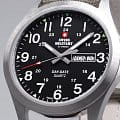 Swiss Military by Chrono Swiss Military by Chrono Day Date SMP36040.05  — детали корпуса и тканевый