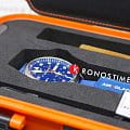 Hamilton Hamilton Khaki Aviation Day Date Auto - Air - Glaciers Edition H64655941  — детали корпуса и тканевый