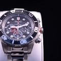 Seiko Seiko Conceptual Series Sports SSC015P1  — детали корпуса и нержавеющая сталь