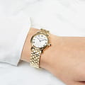 Seiko Seiko Conceptual Series Dress SRZ520P1 женские часы белый циферблат на запястье